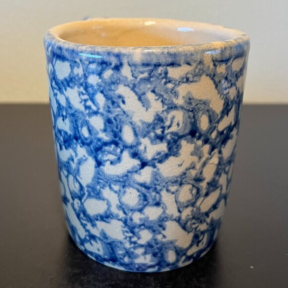 Vtg Roseville, Ohio Pottery R.R.P. Co USA Blue Spongeware Heavy Earthenware Mug - Picture 6 of 13